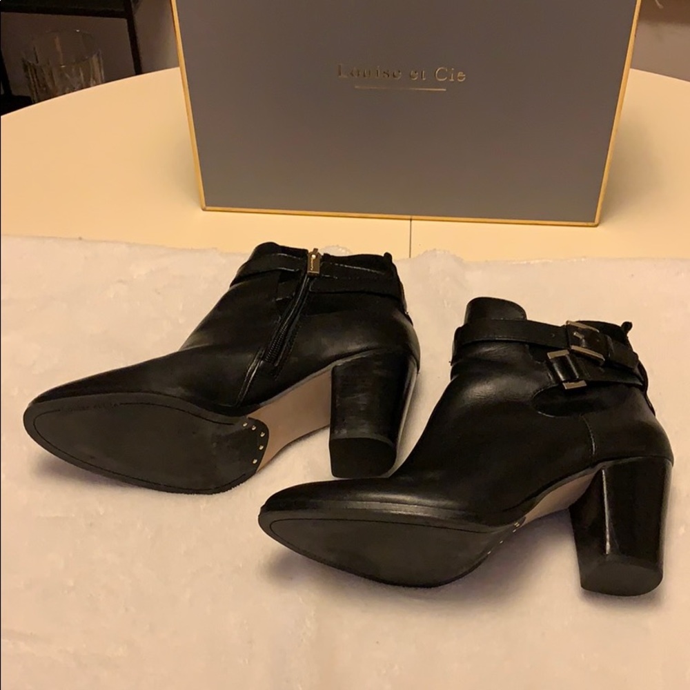 Louise et Cie Black Leather Ankle Boots size 8